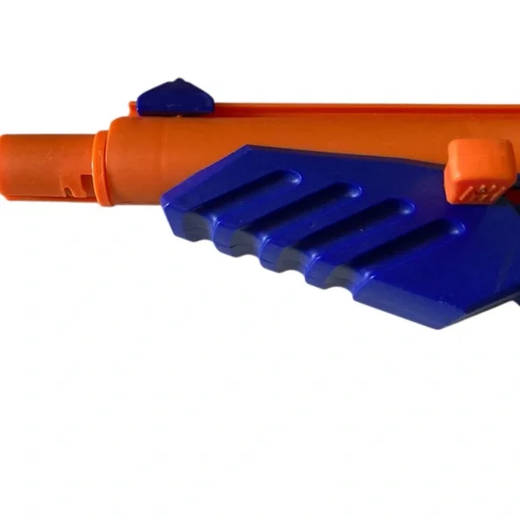 Toy Foam Dart Gun Shoots Nerf Darts Holds 6 Darts - Picture 2 of 6